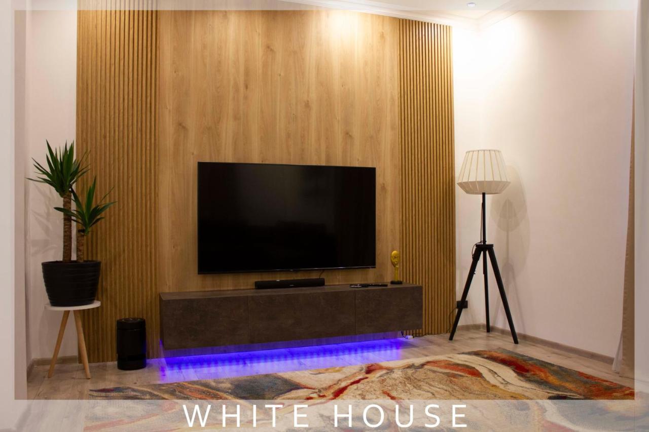 Вилла White House Тбилиси Экстерьер фото