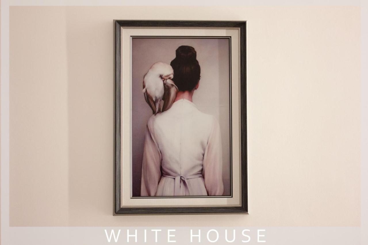 Вилла White House Тбилиси Экстерьер фото