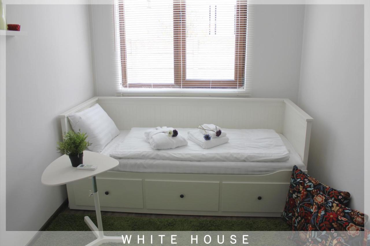 Вилла White House Тбилиси Экстерьер фото